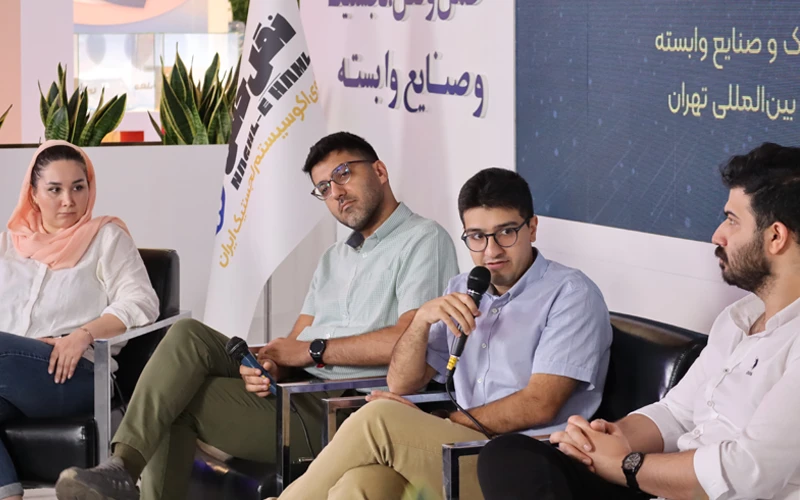 پنل «هنر خروج» که در آن سرمایه‌گذاری‌های نوآورانه و خروج‌های موفق دیجی‌نکست مورد بررسی قرار گرفت