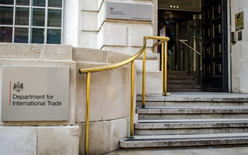 تسهیل فرایندهای لجستیکی در کسب‌وکارهای کوچک و متوسط بریتانیا